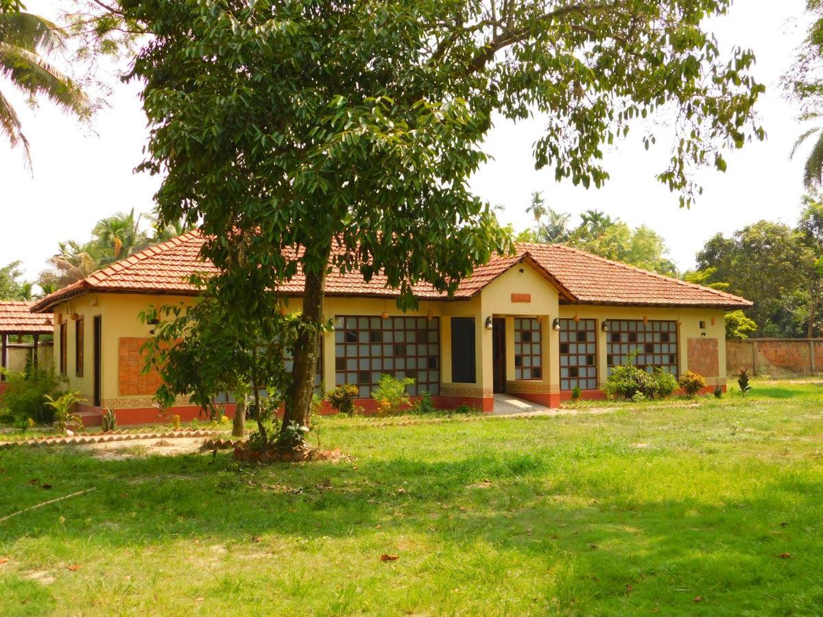 Resort Gram Bangla Retreat