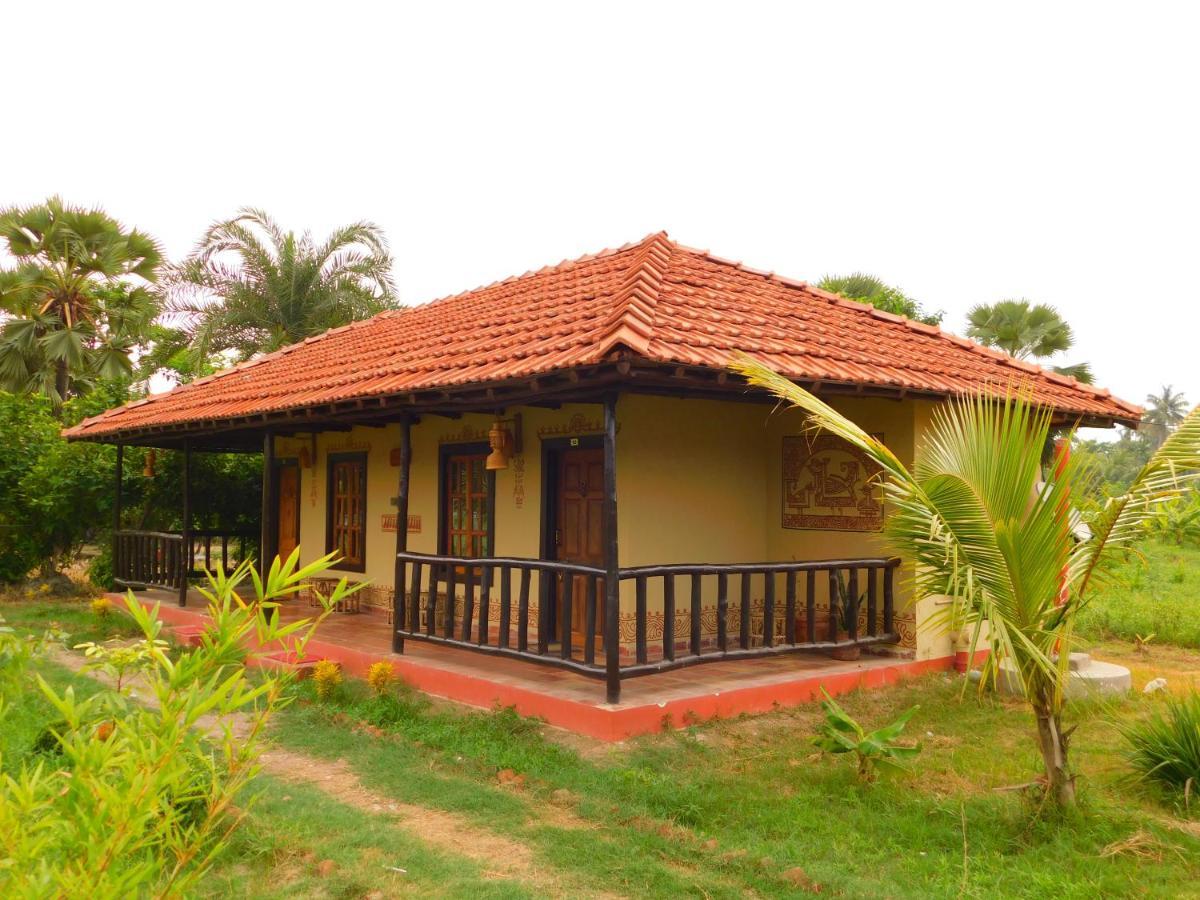 Resort Gram Bangla Retreat Kolkata
