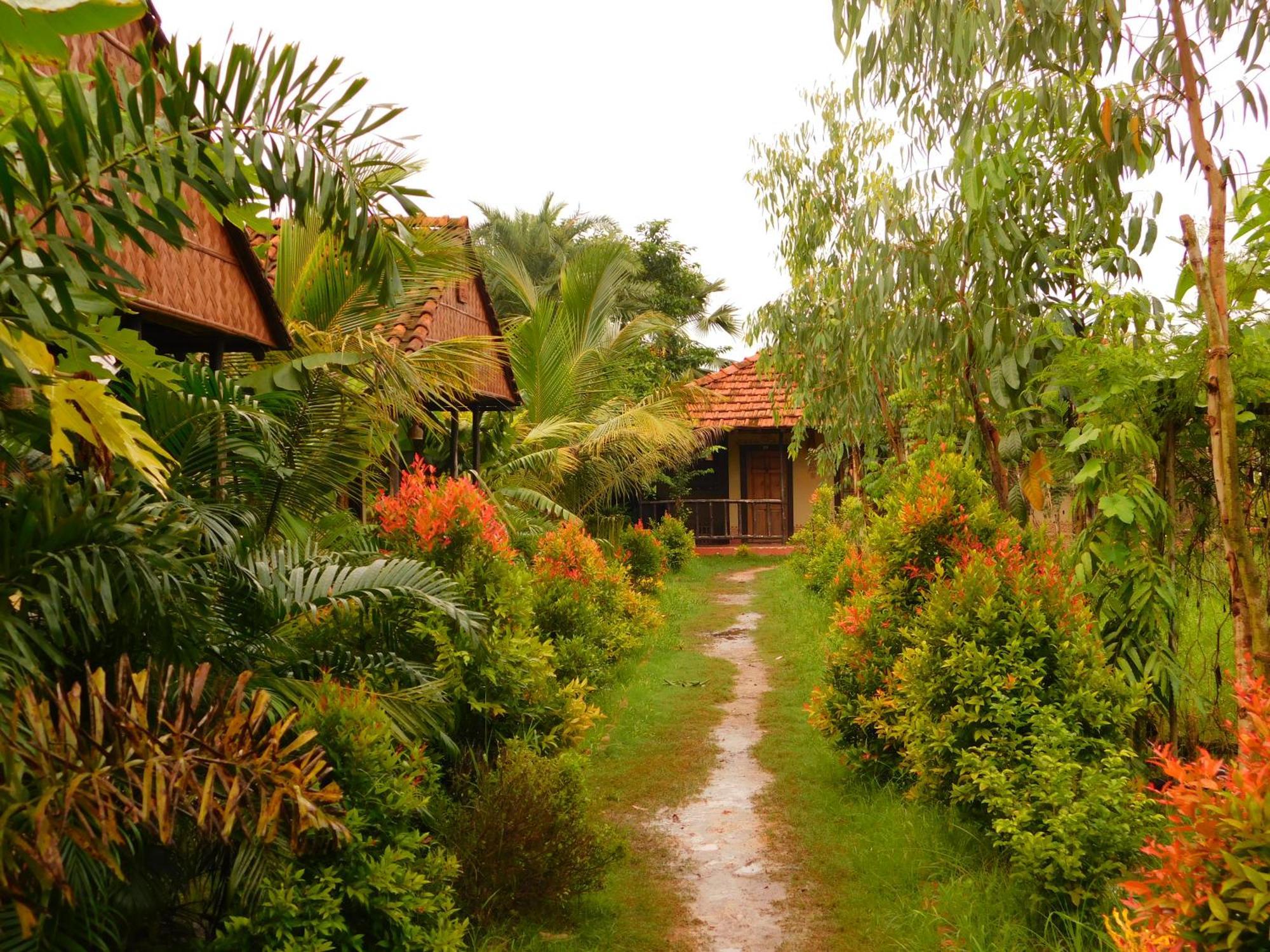 Gram Bangla Retreat *